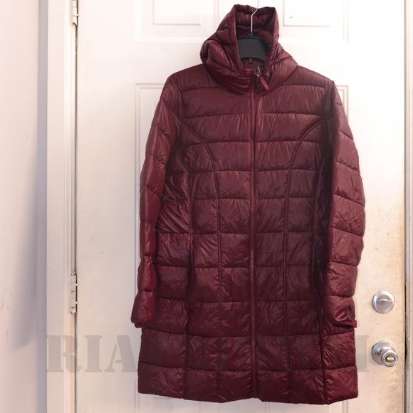 RED NWT Ladies'‎ 3/4 Length Puffer Jacket Aventure - Picture 2 of 10